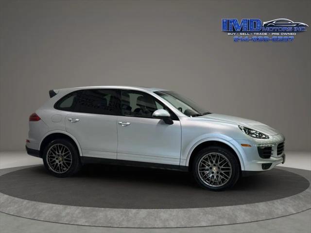 2017 Porsche Cayenne Platinum Edition