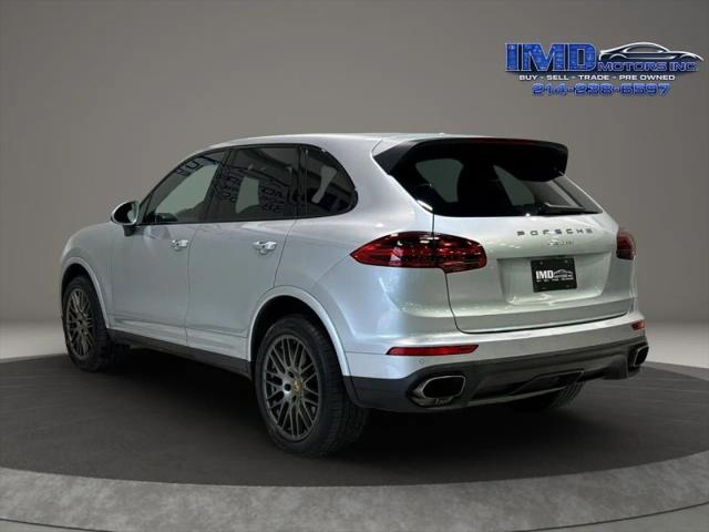 2017 Porsche Cayenne Platinum Edition