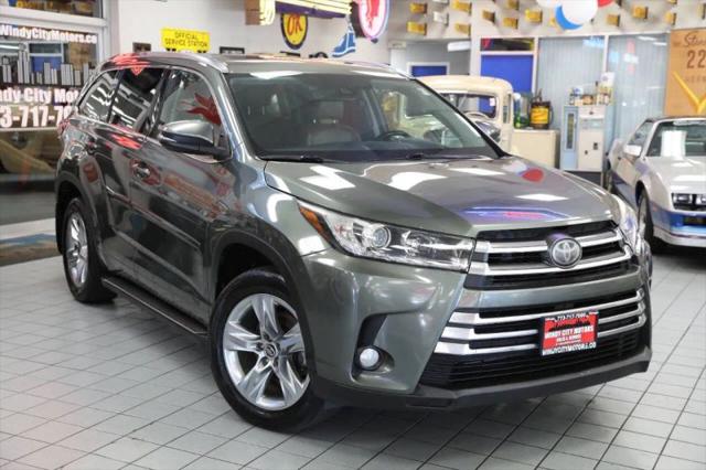 2017 Toyota Highlander Limited for sale in Chicago, IL