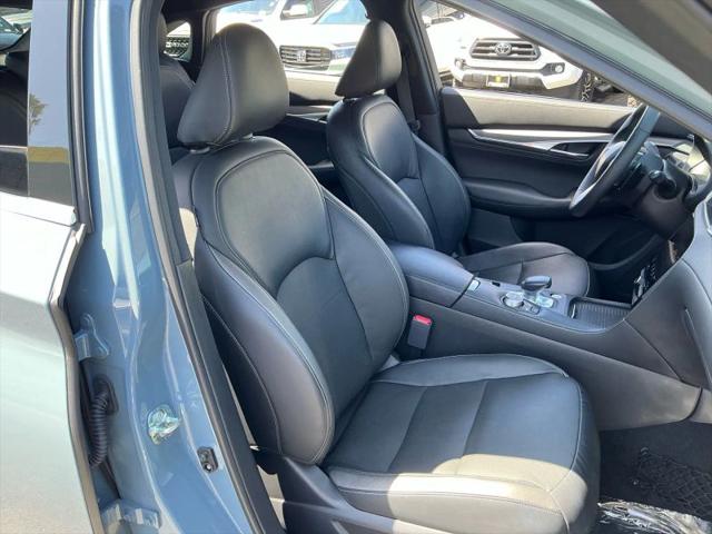 2023 INFINITI QX55 LUXE AWD