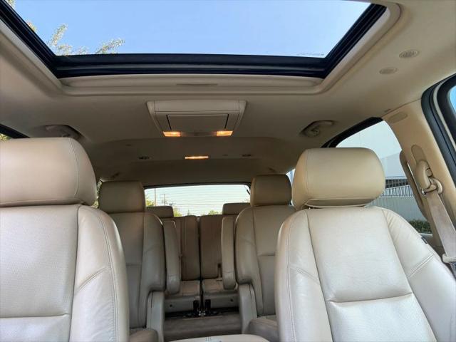 2011 Cadillac Escalade Premium