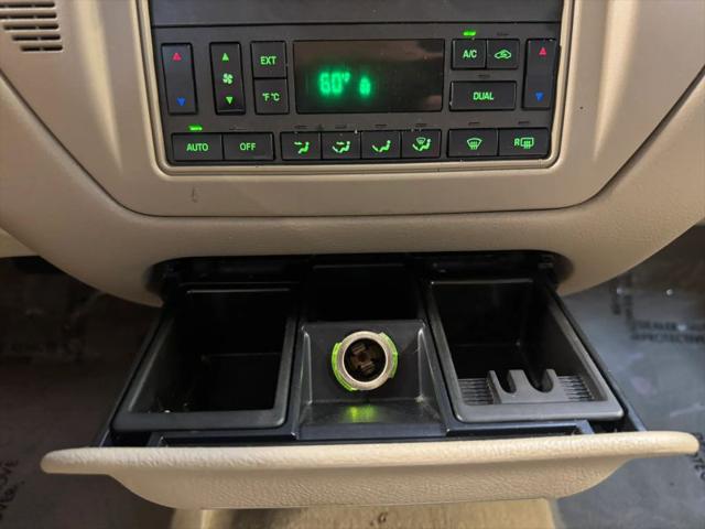 2007 Lincoln Town Car Signature Limited