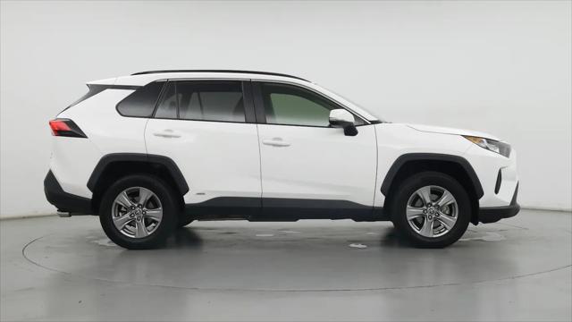 2022 Toyota RAV4 Hybrid LE