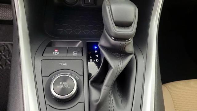 2022 Toyota RAV4 Hybrid LE