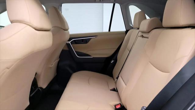 2022 Toyota RAV4 Hybrid LE