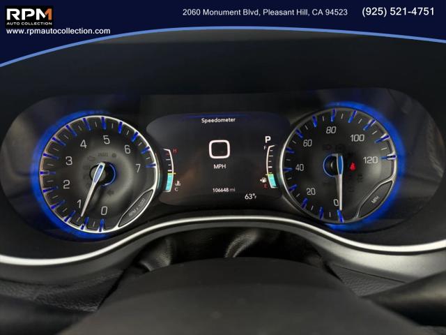 2022 Chrysler Pacifica Touring AWD
