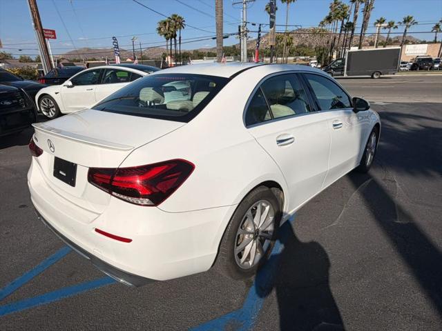 2021 Mercedes-Benz A 220 A 220