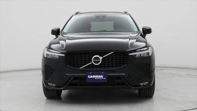 2023 Volvo XC60 B5 Plus Dark Theme