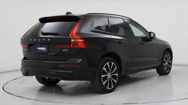 2023 Volvo XC60 B5 Plus Dark Theme