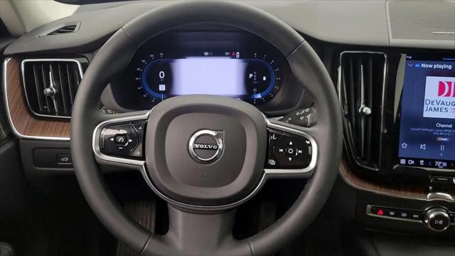 2023 Volvo XC60 B5 Plus Dark Theme