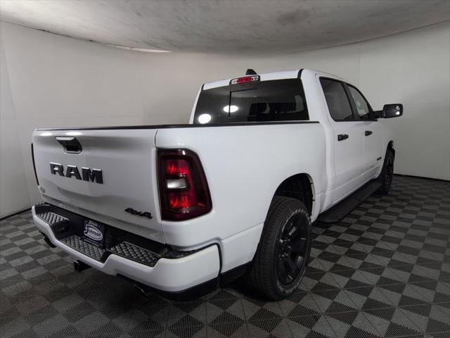 2026 Ram 1500 Express Crew Cab 4x4 57 Box