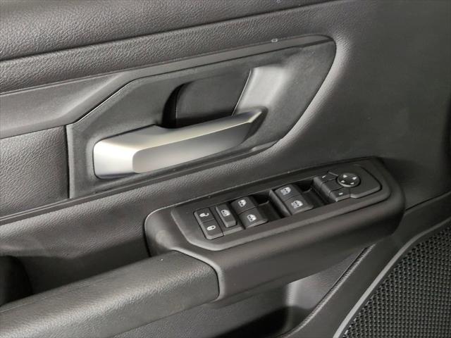 2026 Ram 1500 Express Crew Cab 4x4 57 Box