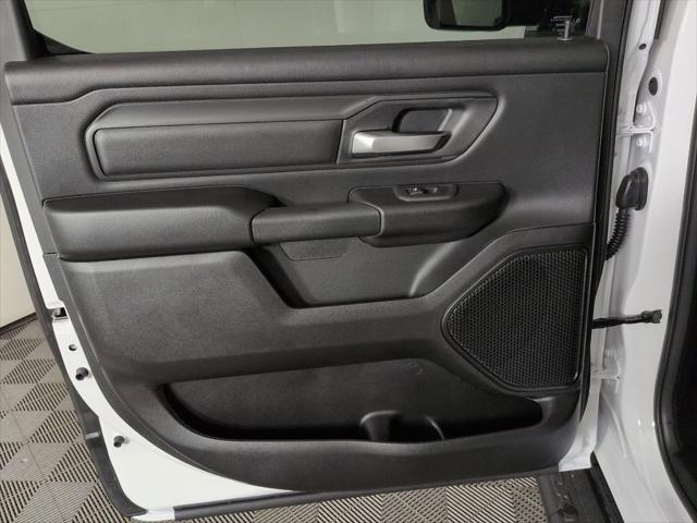 2026 Ram 1500 Express Crew Cab 4x4 57 Box