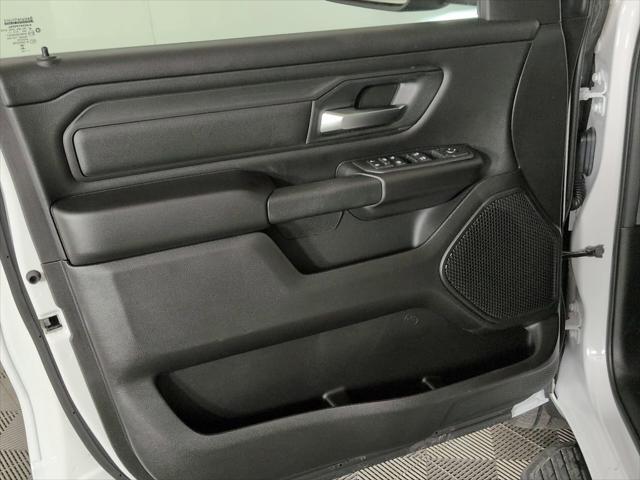 2026 Ram 1500 Express Crew Cab 4x4 57 Box