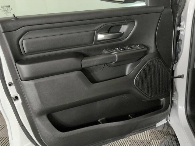2026 Ram 1500 Express Crew Cab 4x4 57 Box