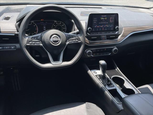 2024 Nissan Altima SV FWD