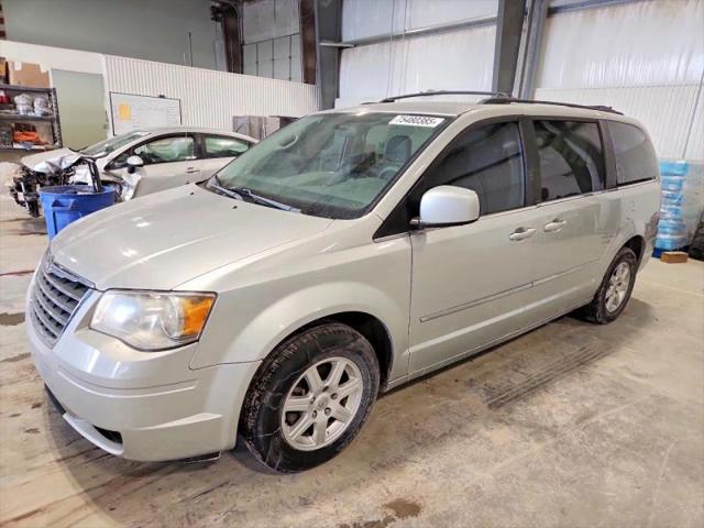 2010 Chrysler Town & Country Touring