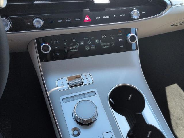 2026 Genesis GV70 2.5T Advanced