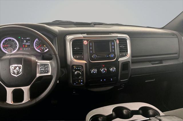 2024 Ram 1500 Classic Warlock Crew Cab 4x4 5'7" Box