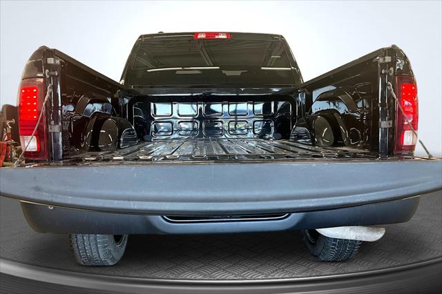 2024 Ram 1500 Classic Warlock Crew Cab 4x4 5'7" Box