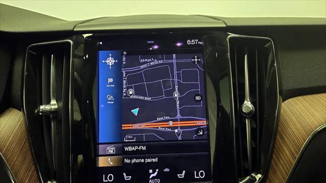 2021 Volvo XC60 T6 Momentum