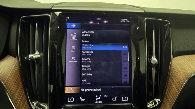 2021 Volvo XC60 T6 Momentum