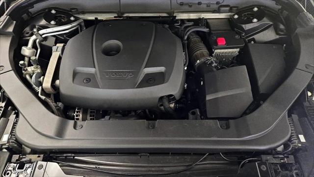 2021 Volvo XC60 T6 Momentum