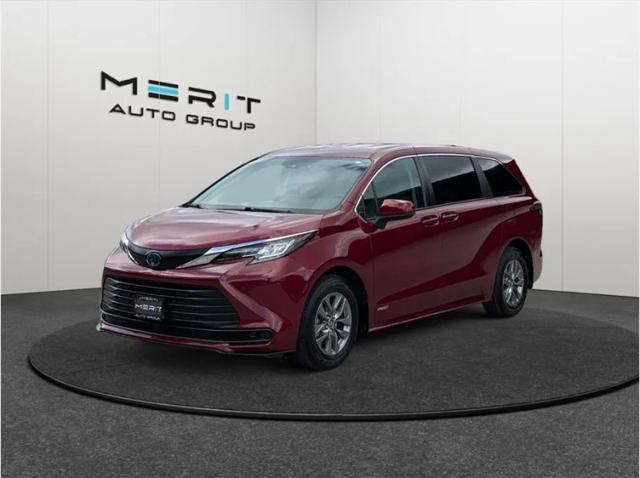 2021 Toyota Sienna LE