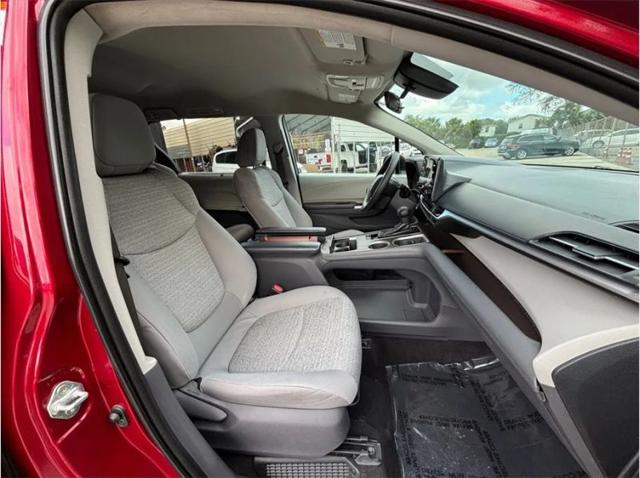 2021 Toyota Sienna LE