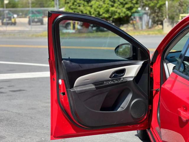 2014 Chevrolet Cruze LS Auto