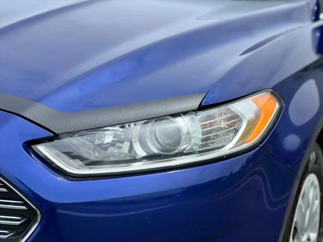 2014 Ford Fusion S