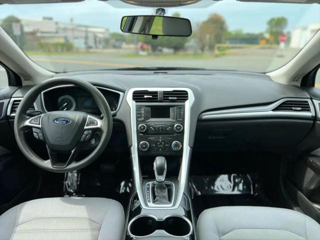 2014 Ford Fusion S