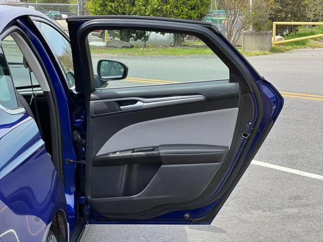 2014 Ford Fusion S
