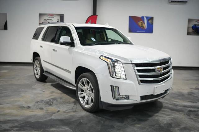 2018 Cadillac Escalade Luxury