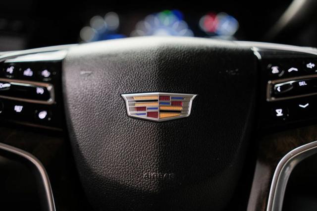 2018 Cadillac Escalade Luxury