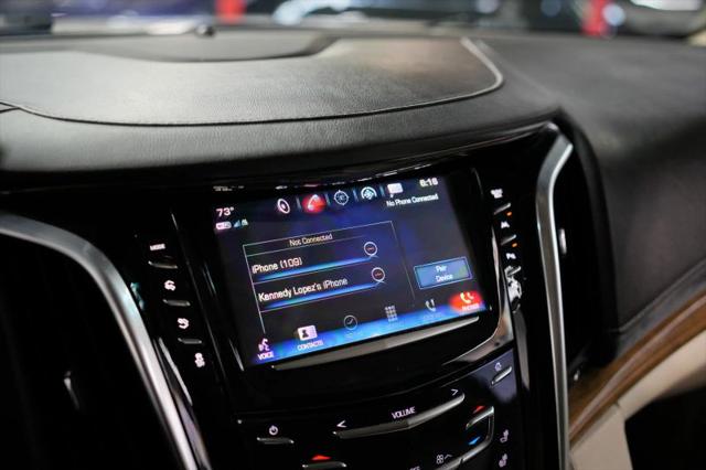2018 Cadillac Escalade Luxury