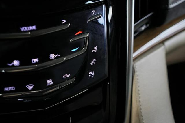 2018 Cadillac Escalade Luxury