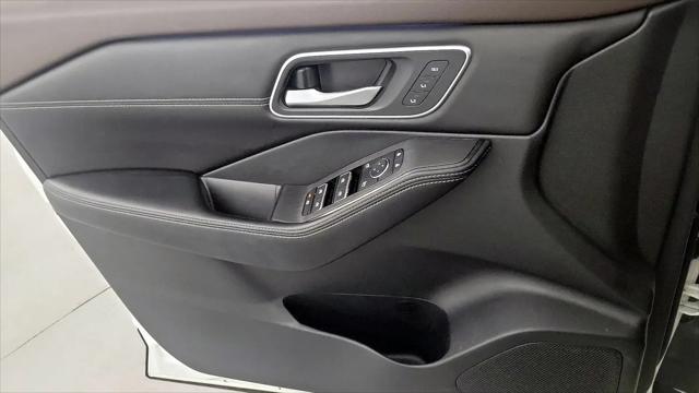2023 Nissan Rogue Platinum Intelligent AWD