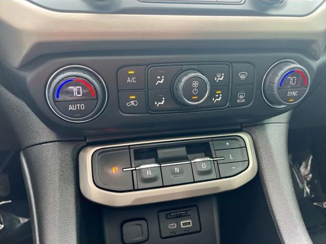 2022 GMC Acadia AWD Denali