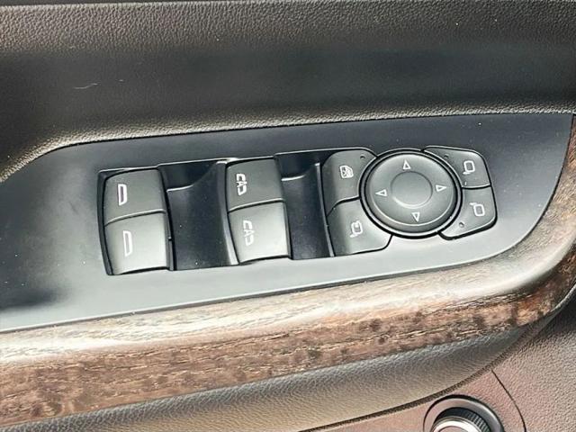 2022 GMC Acadia AWD Denali