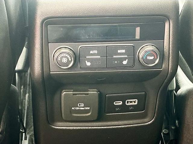 2022 GMC Acadia AWD Denali