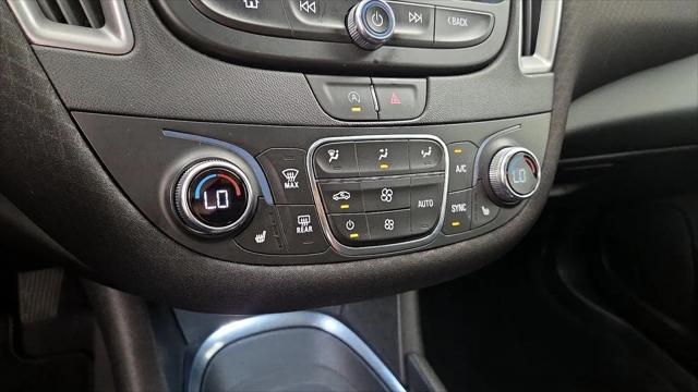 2022 Chevrolet Malibu FWD LT