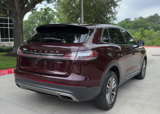 2019 Lincoln Nautilus Select