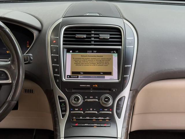 2019 Lincoln Nautilus Select