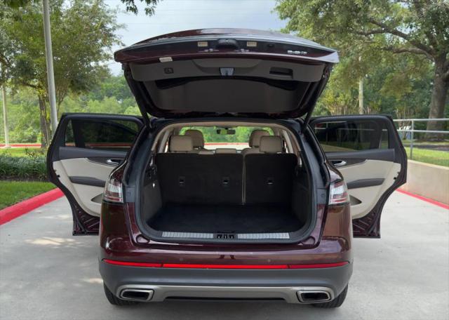 2019 Lincoln Nautilus Select