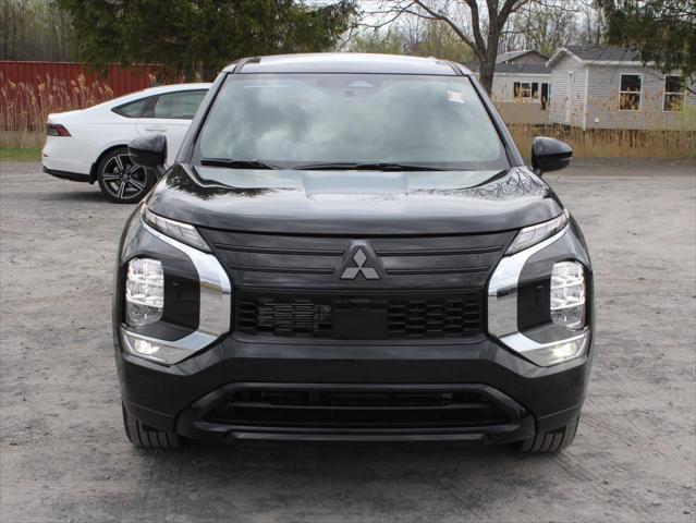 2026 Mitsubishi Outlander LE 1.5T S-AWC