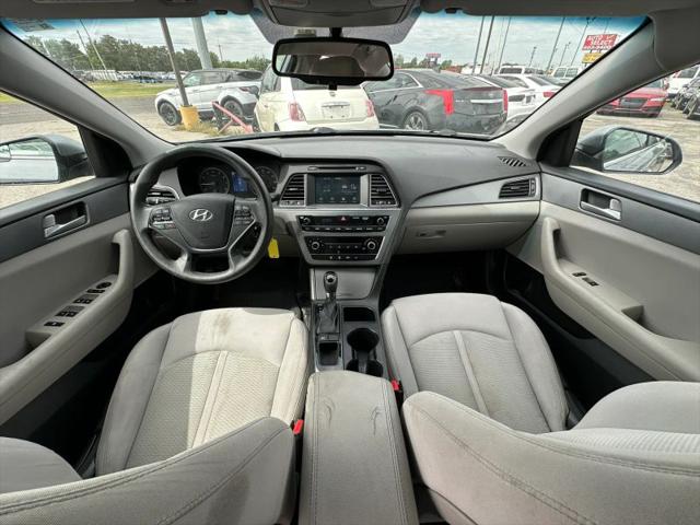 2016 Hyundai Sonata SE