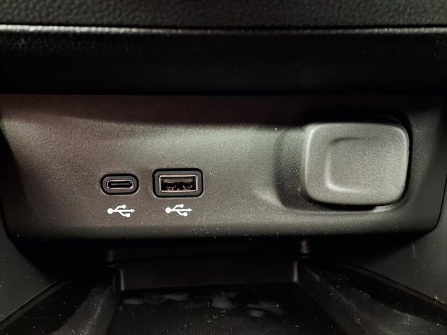 2026 Buick NV Sport Touring FWD