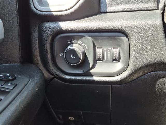 2019 Ram 2500 Tradesman Crew Cab 4x2 8' Box