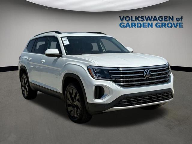 2026 Volkswagen Atlas SE with Technology